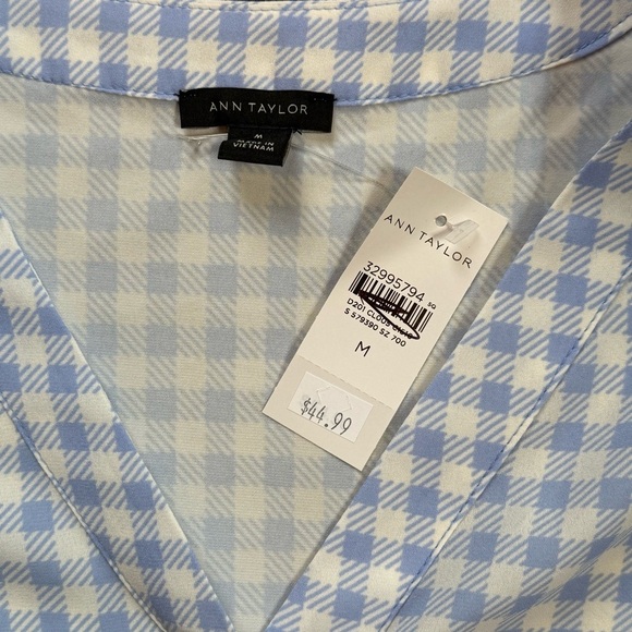 Ann Taylor Relaxed Blue and White V-Neck Tank Top - Picture 3 of 3